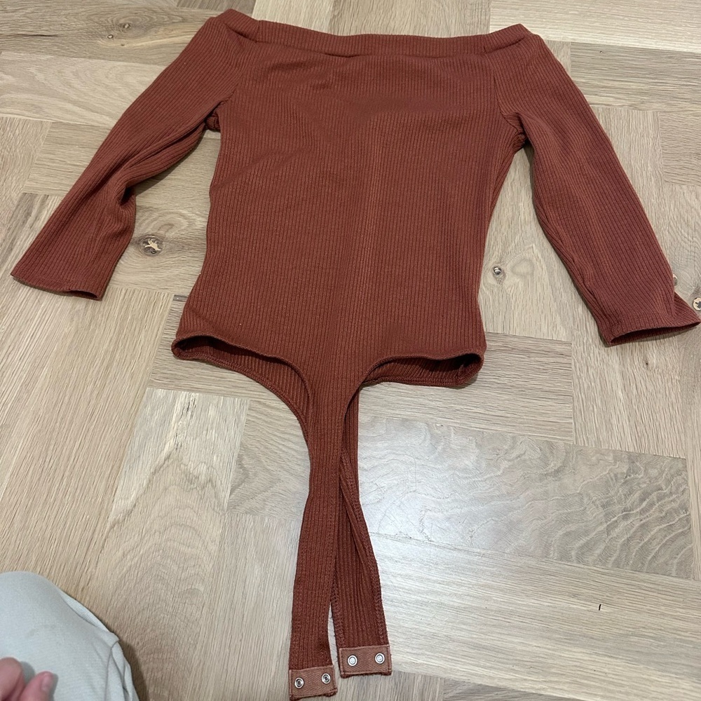 ASTR Elegant Women's Bodysuit - Picture 5 of 5